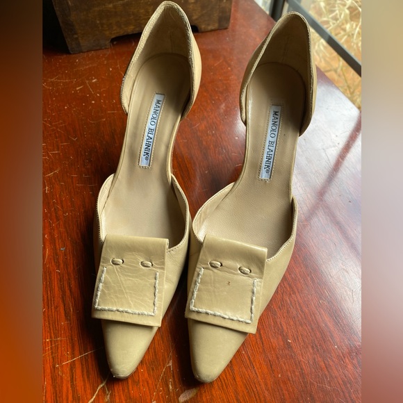 Manolo Blahnik Shoes Manolo Blahnik Nude Heels Poshmark
